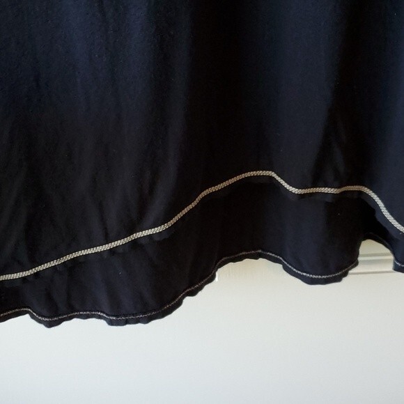 MAX STUDIO BLACK CREAM SLEEVELESS A-LINE TOP CROCHET NECK SLEEVELESS SIZE MEDIUM - Picture 3 of 8